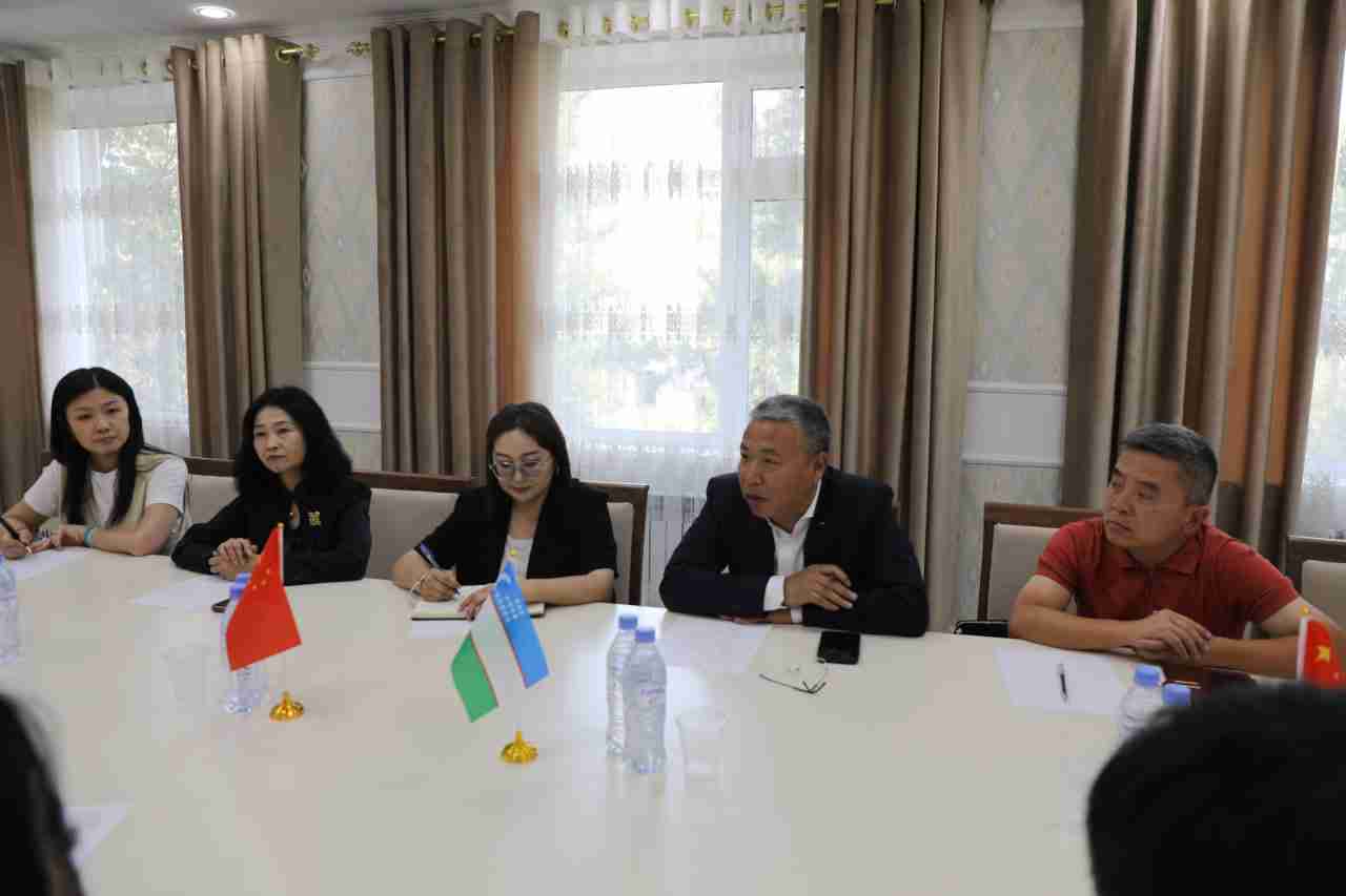 Universitetda Xinwey instituti hamda “Smart Xitoy tili ta’lim markazi” ochildi
