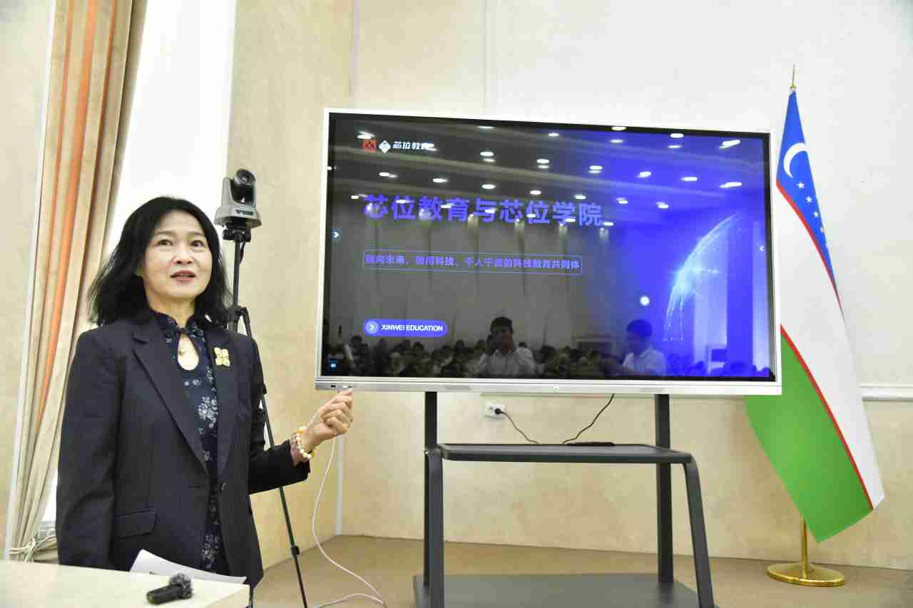 Universitetda Xinwey instituti hamda “Smart Xitoy tili ta’lim markazi” ochildi