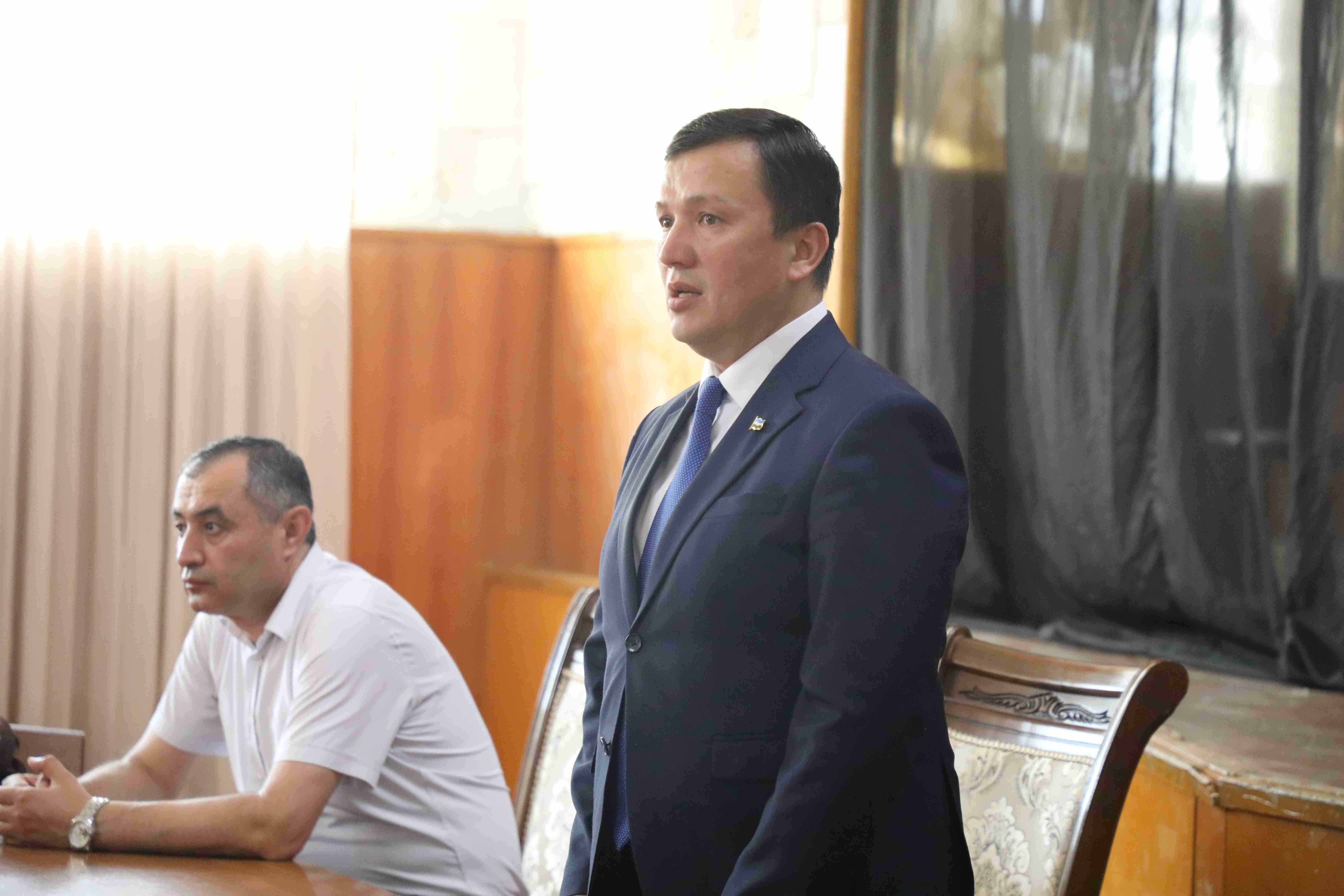 San’at va sport fakulteti professor-o‘qituvchilari bilan uchrashuv bo‘lib o‘tdi